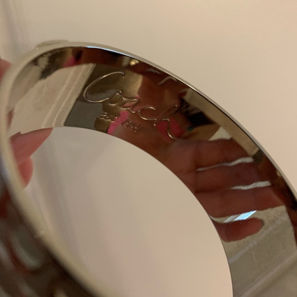 Coach cuff bangle - Picture 5 of 5